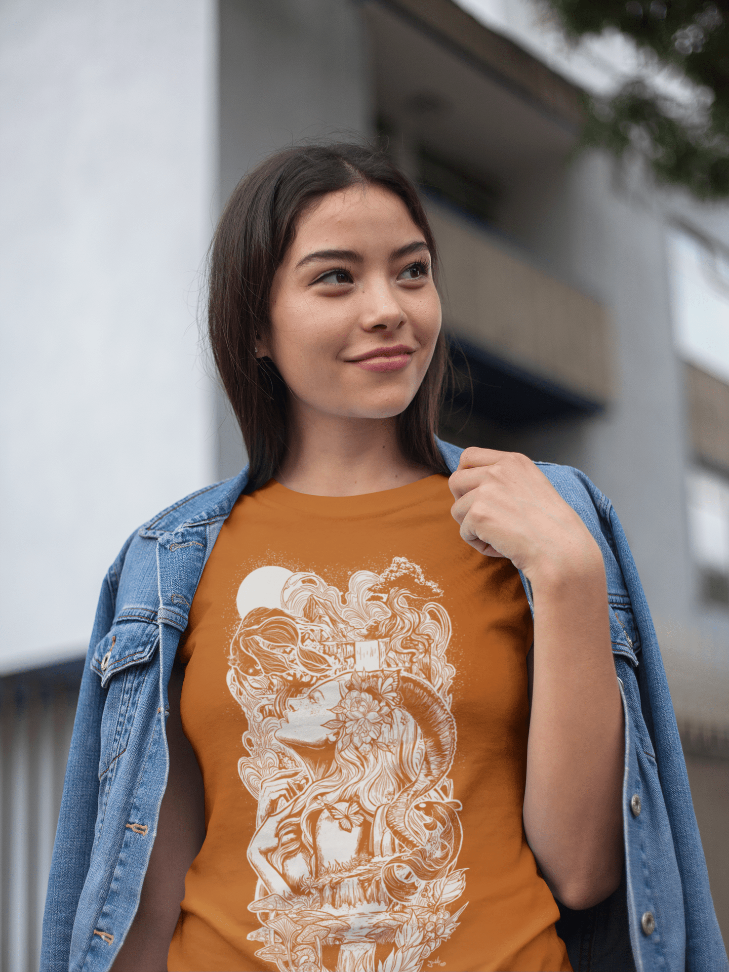 Gaia - Unisex t-shirt - Alves Art Studio